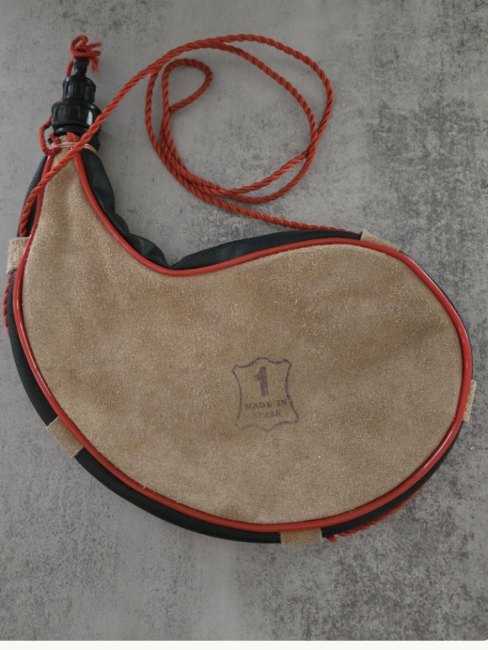Vintage Leather Spanish Canteen, Bota Bag, Wine, water, hiking travel